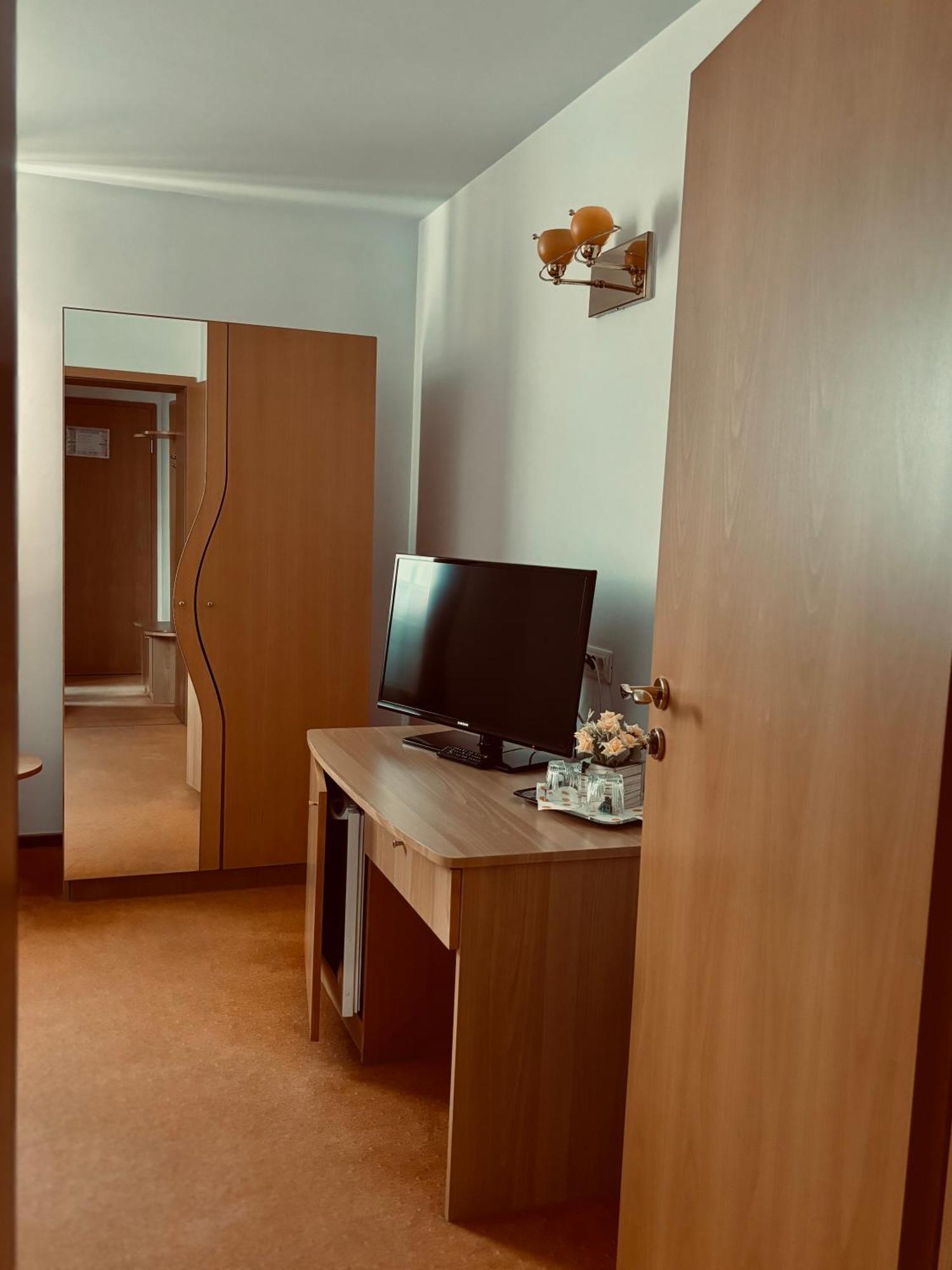 Pensiunea Atlantis Buşteni Extérieur photo
